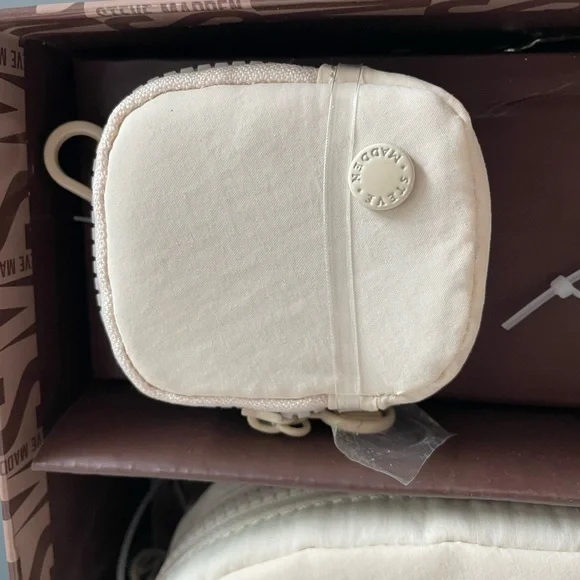 NWT STEVE MADDEN belt bag set - Picture 3 of 6